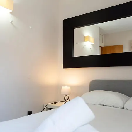 Primera Linea De Mar Con Parking Y Terraza * Castelldefels